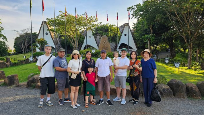 Gợi ý tour du lịch gia đình mùa hè đáng đi nhất 2025
