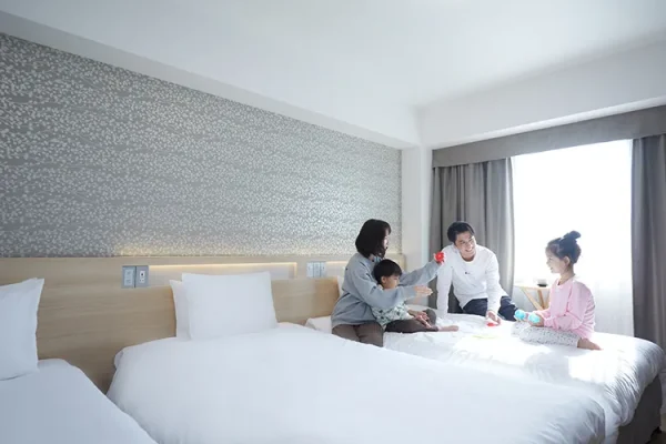 Tips chọn phòng khách sạn phù hợp cho gia đình có trẻ nhỏ 